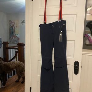 Woman’s NWT navy O’Neil ski pant L